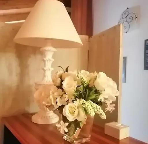 The Jasmine House Apartment *